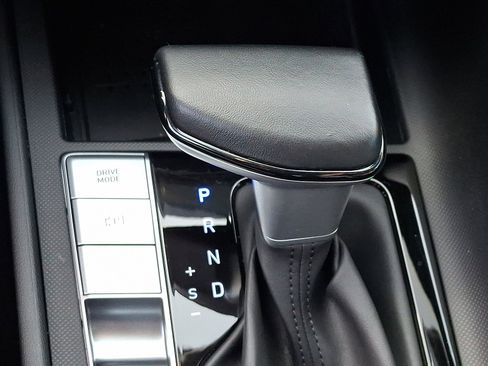 Certified 2023 Hyundai Elantra Limited image 16