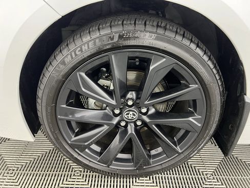Used 2025 Toyota Corolla XSE image 12