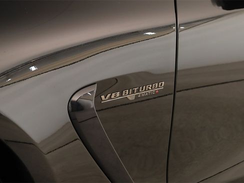 Used 2025 Mercedes-Benz AMG GT 63 image 29