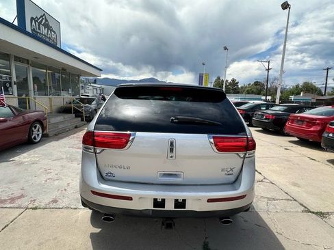 Used 2013 Lincoln MKX AWD image 6