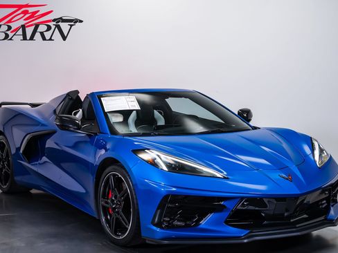 Used 2022 Chevrolet Corvette Stingray Preferred Conv w/ Z51 Performance Package RWD image 7