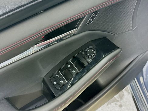 Used 2025 MAZDA MAZDA3 Carbon AWD/4WD image 20