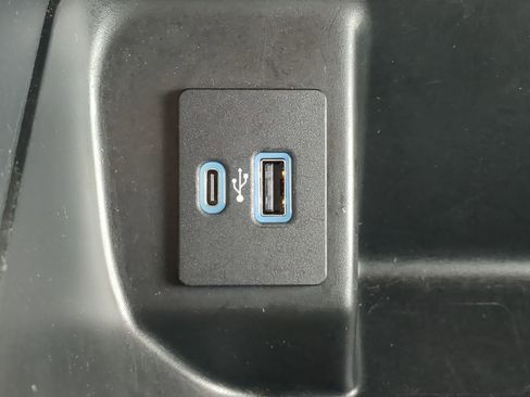 Certified 2024 Ford F150 XLT w/ Equipment Group 302A MID image 20