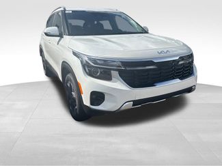 Used 2024 Kia Seltos SX video 2