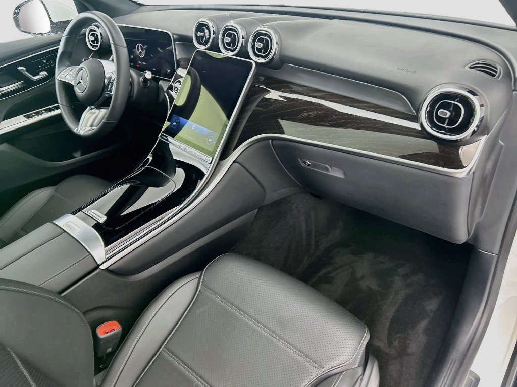 Certified 2026 Mercedes-Benz GLC 300 4MATIC image 15