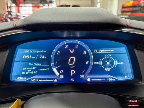 Used 2024 Chevrolet Corvette Stingray Coupe w/ Z51 Performance Package image 18