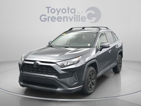 Used 2019 Toyota RAV4 LE image 23