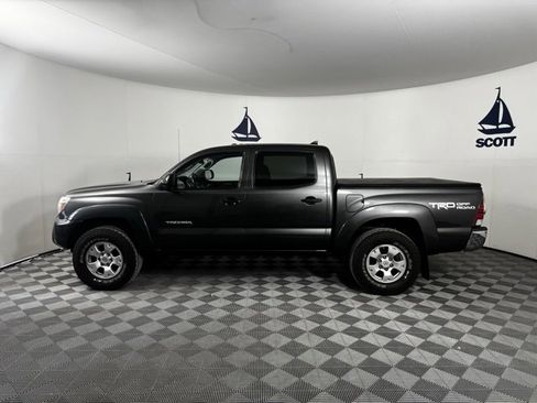 Used 2014 Toyota Tacoma 4x4 Double Cab image 4