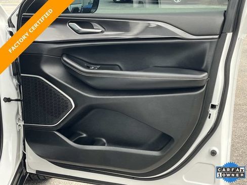 Used 2021 Jeep Grand Cherokee L Laredo AWD/4WD image 24