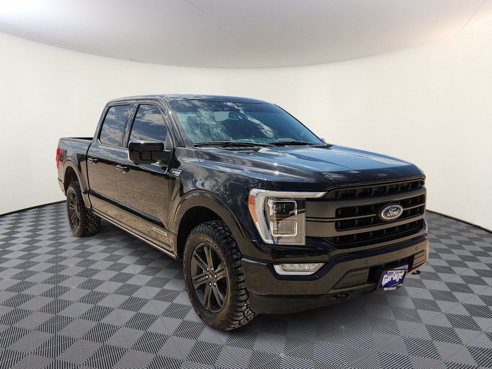 Used 2023 Ford F150 Lariat w/ Equipment Group 502A High AWD/4WD image 6