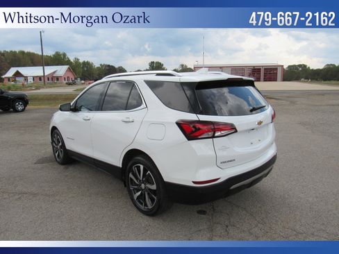 Used 2024 Chevrolet Equinox Premier FWD image 10