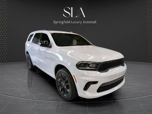 Used 2025 Dodge Durango GT w/ Blacktop Package AWD/4WD image 1