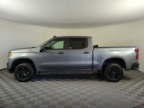 Used 2020 Chevrolet Silverado 1500 Custom Trail Boss w/ Custom Convenience Package AWD/4WD image 3