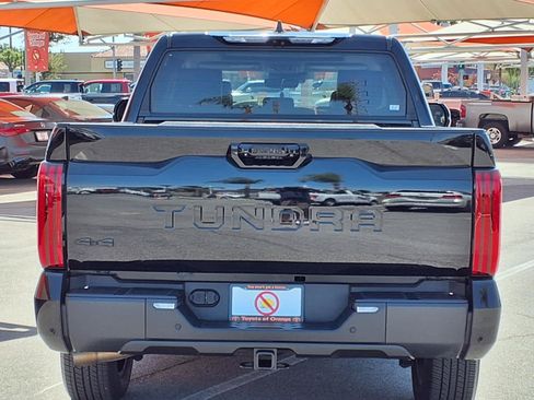 Used 2024 Toyota Tundra Limited AWD/4WD image 5