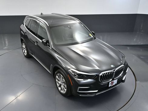 Used 2023 BMW X5 xDrive40i AWD/4WD image 61