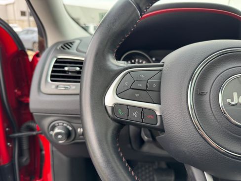 Used 2020 Jeep Compass Trailhawk w/ Safety & Security Group image 15