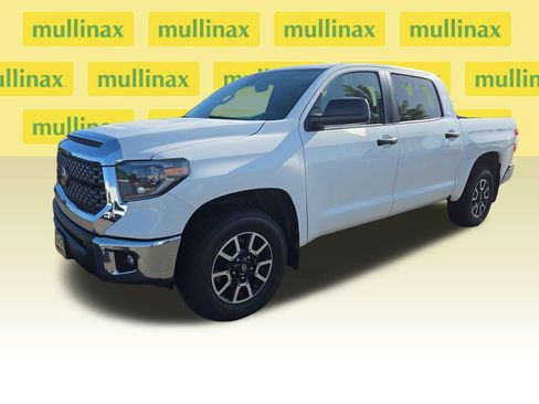 Used 2021 Toyota Tundra SR5 w/ TRD Off-Road Package AWD/4WD image 14
