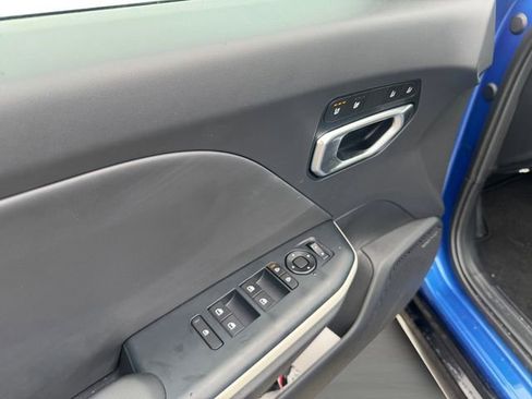 Used 2025 Kia K4 GT-Line w/ GT-Line Premium Package FWD image 11
