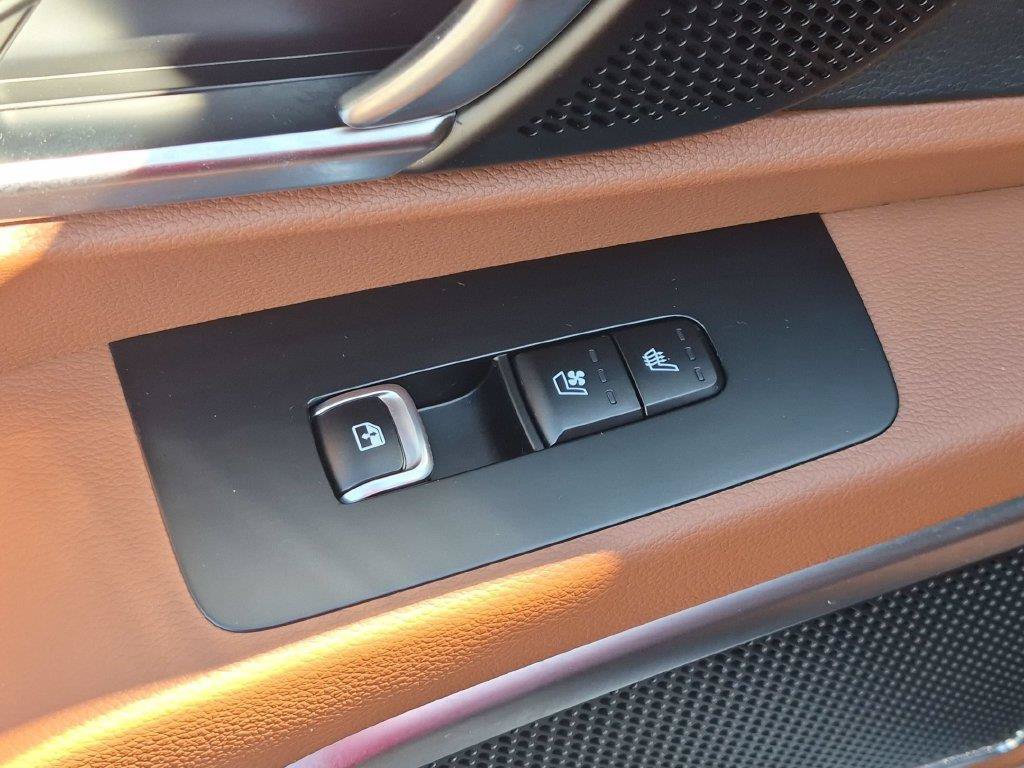 Certified 2023 Kia Telluride SX Prestige X-Line AWD/4WD image 30
