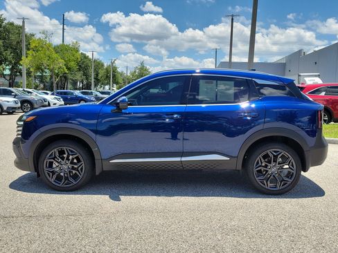 Certified 2025 Nissan Kicks SR w/ SR Premium Package FWD image 9