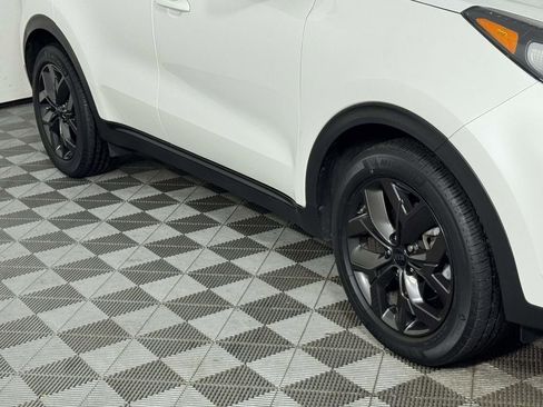 Used 2021 Kia Sportage S FWD image 12