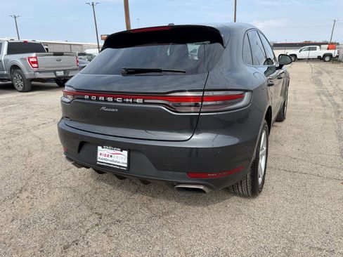 Used 2020 Porsche Macan image 6