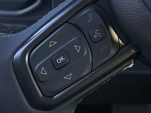 New 2026 Jeep Gladiator Sport image 32