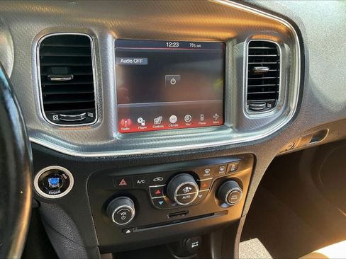 Used 2012 Dodge Charger SXT Plus RWD image 9
