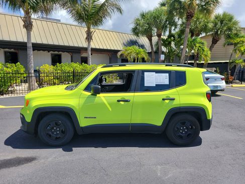 Used 2017 Jeep Renegade Sport w/ Power & Air Group FWD image 8