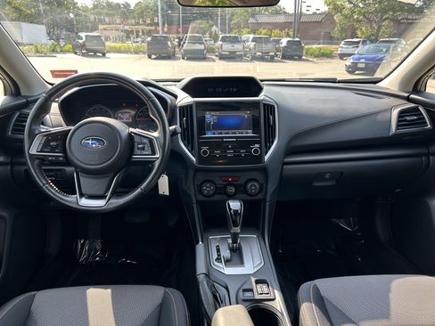 Used 2018 Subaru Crosstrek 2.0i Premium AWD/4WD image 18