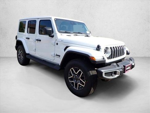 New 2025 Jeep Wrangler Sahara image 6