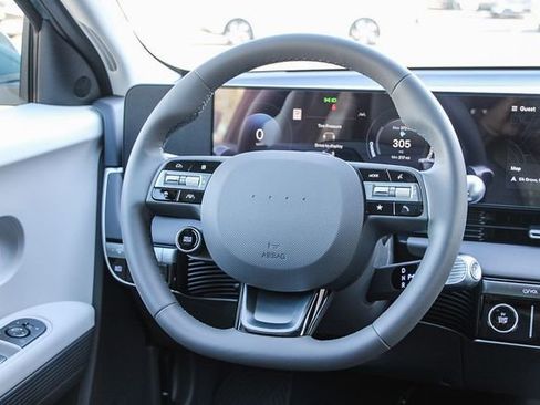 New 2026 Hyundai Ioniq 5 SEL image 18