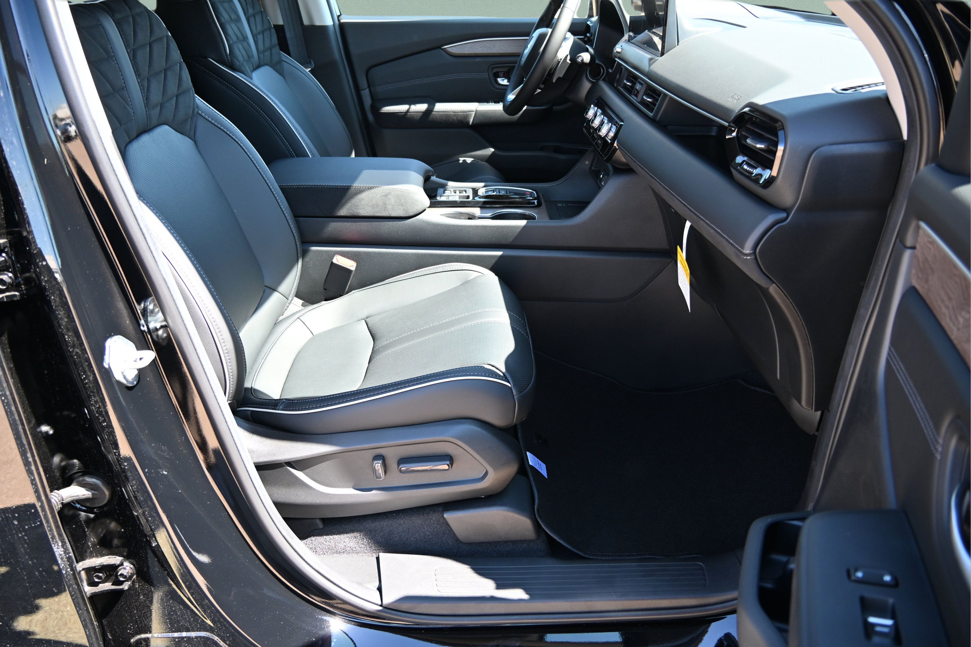 New 2026 Honda Pilot Elite image 15
