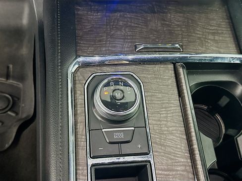 Used 2020 Ford Expedition Limited w/ Equipment Group 301A RWD image 25
