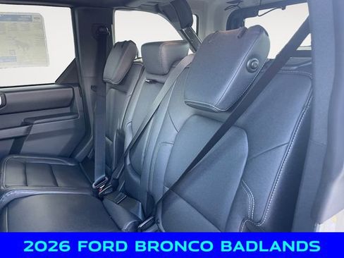 New 2026 Ford Bronco Badlands w/ Black Appearance Package AWD/4WD image 13