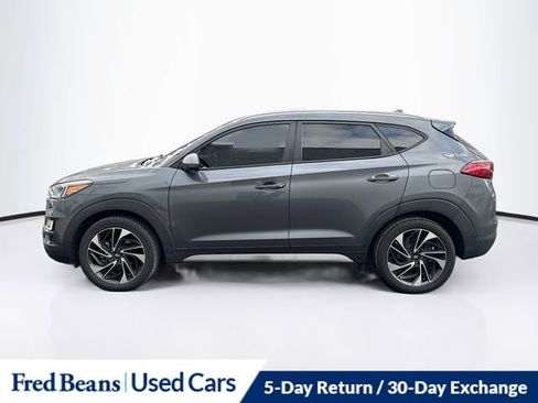 Used 2019 Hyundai Tucson Sport image 3