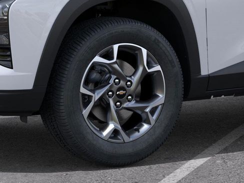 New 2026 Chevrolet Trax LT w/ LT Convenience Package FWD image 11