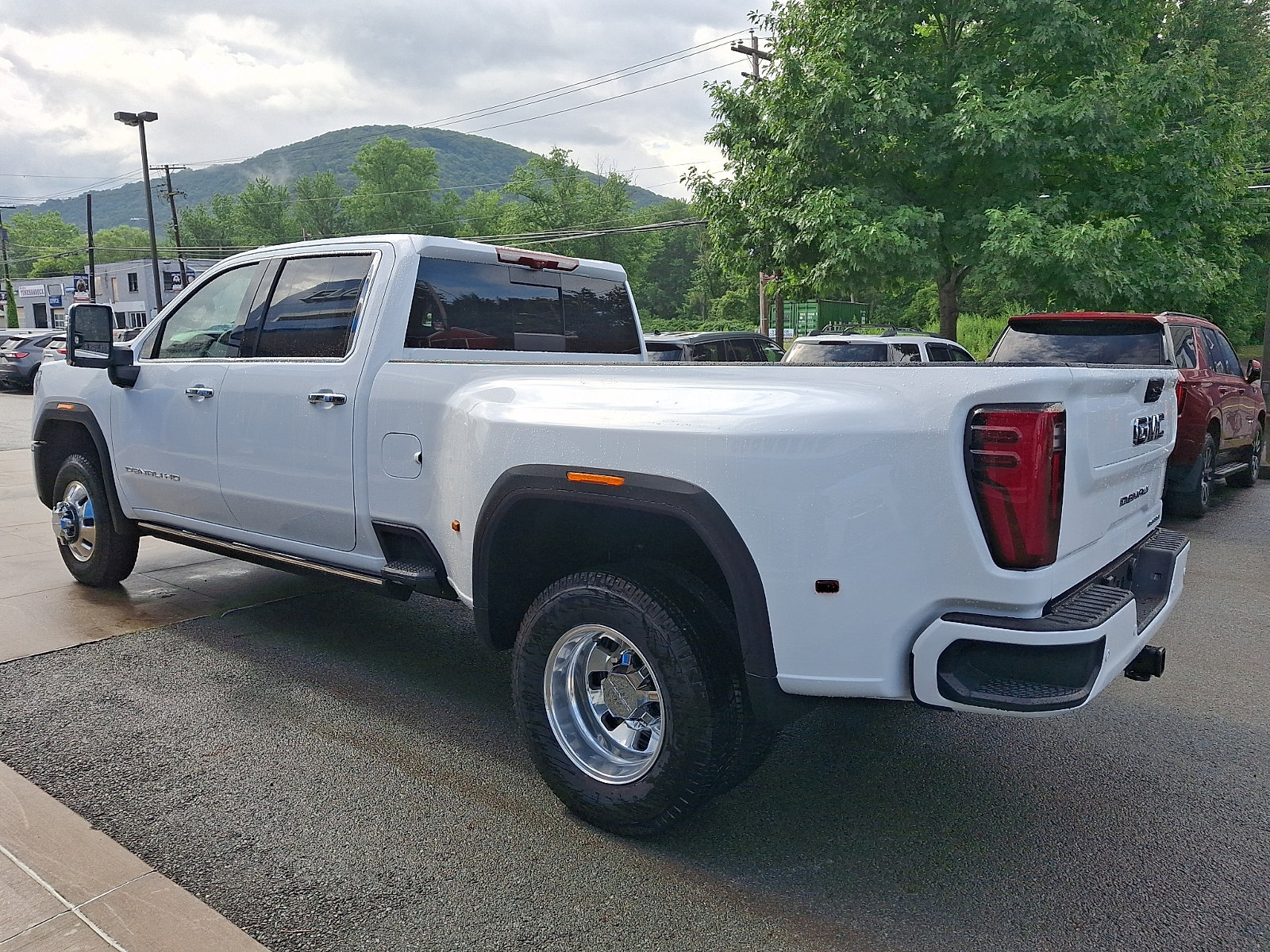 New 2026 GMC Sierra 3500 Denali Ultimate AWD/4WD image 4