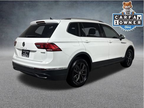 Used 2024 Volkswagen Tiguan SE image 8