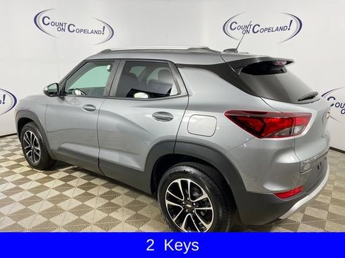 Certified 2024 Chevrolet TrailBlazer LT FWD image 3
