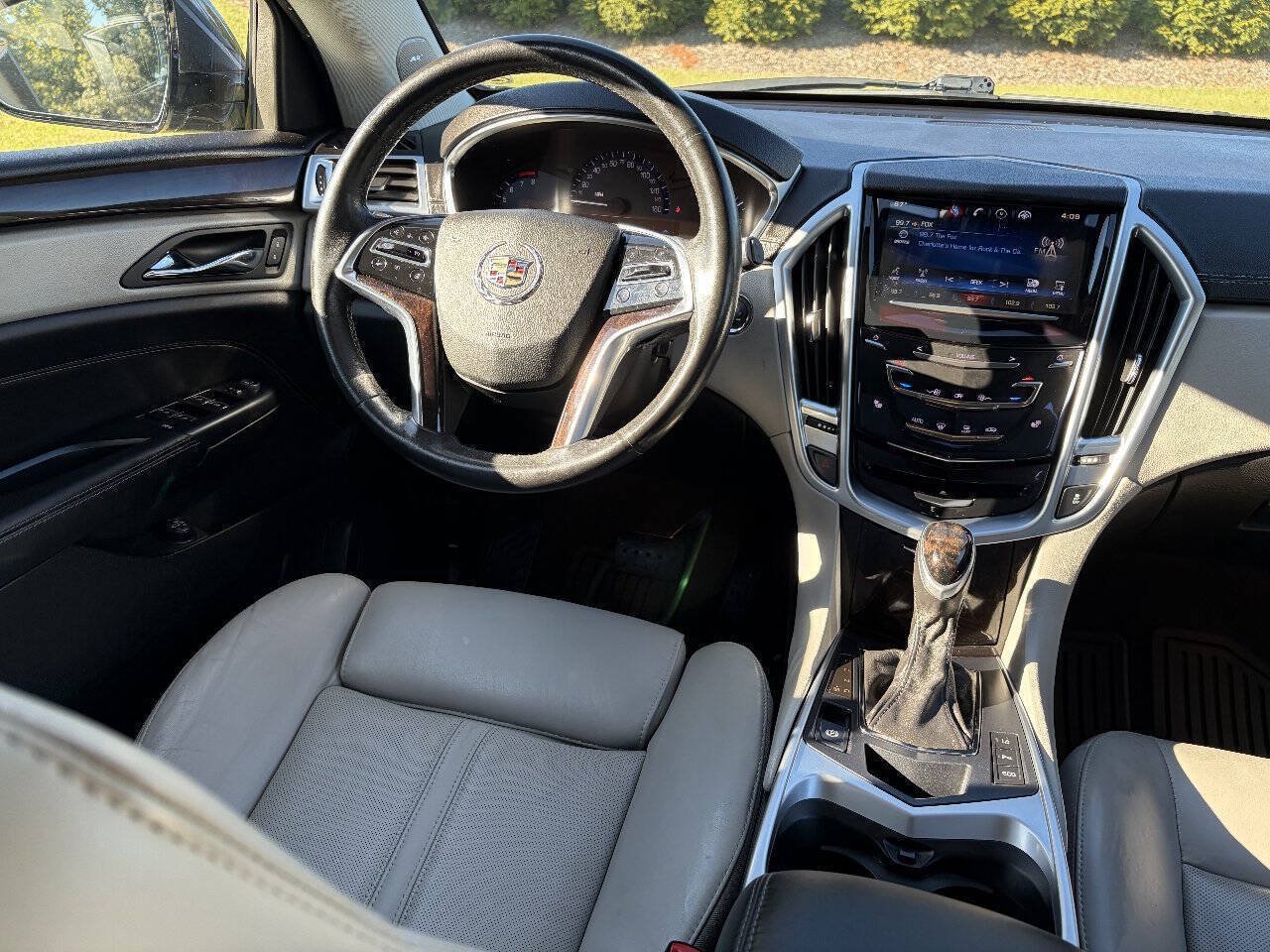 Used 2015 Cadillac SRX Performance w/ Driver Awareness Package FWD image 13