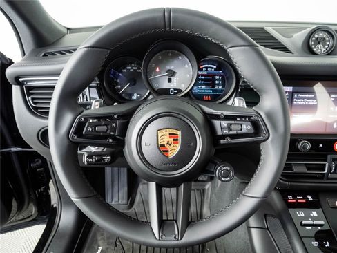 New 2026 Porsche Macan S AWD/4WD image 9