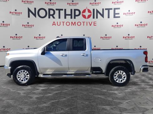 Used 2020 Chevrolet Silverado 2500 LT image 3