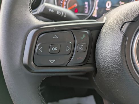 Used 2023 Jeep Wrangler Sport AWD/4WD image 18