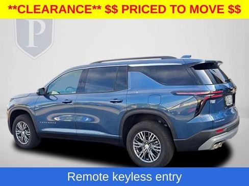 New 2026 Chevrolet Traverse LT w/ Driver Confidence Package FWD image 10