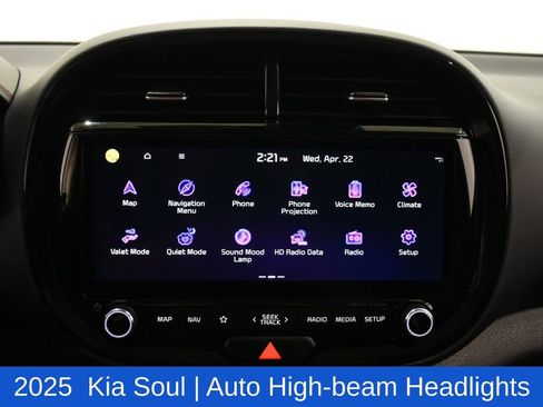 Used 2025 Kia Soul GT-Line w/ GT-Line Technology Package FWD image 17