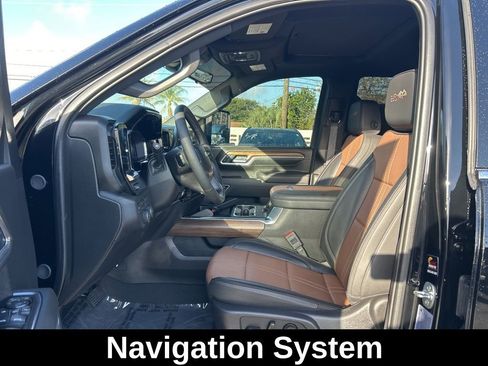 Used 2025 Chevrolet Silverado 3500 High Country w/ High Country Premium Package image 10