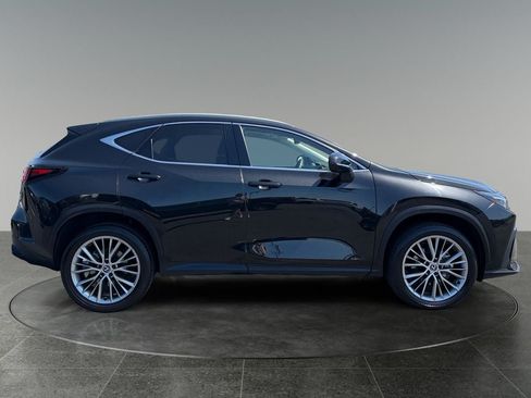 Used 2024 Lexus NX 350h AWD w/ Vision Package image 10