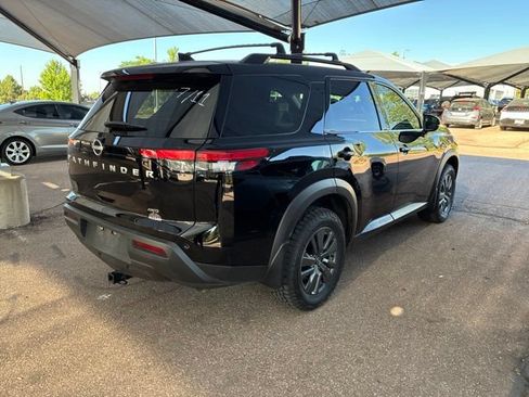 Used 2025 Nissan Pathfinder SV w/ Cargo Package AWD/4WD image 4