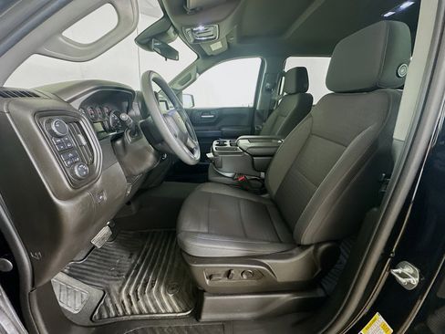 Used 2022 Chevrolet Silverado 1500 Custom image 13